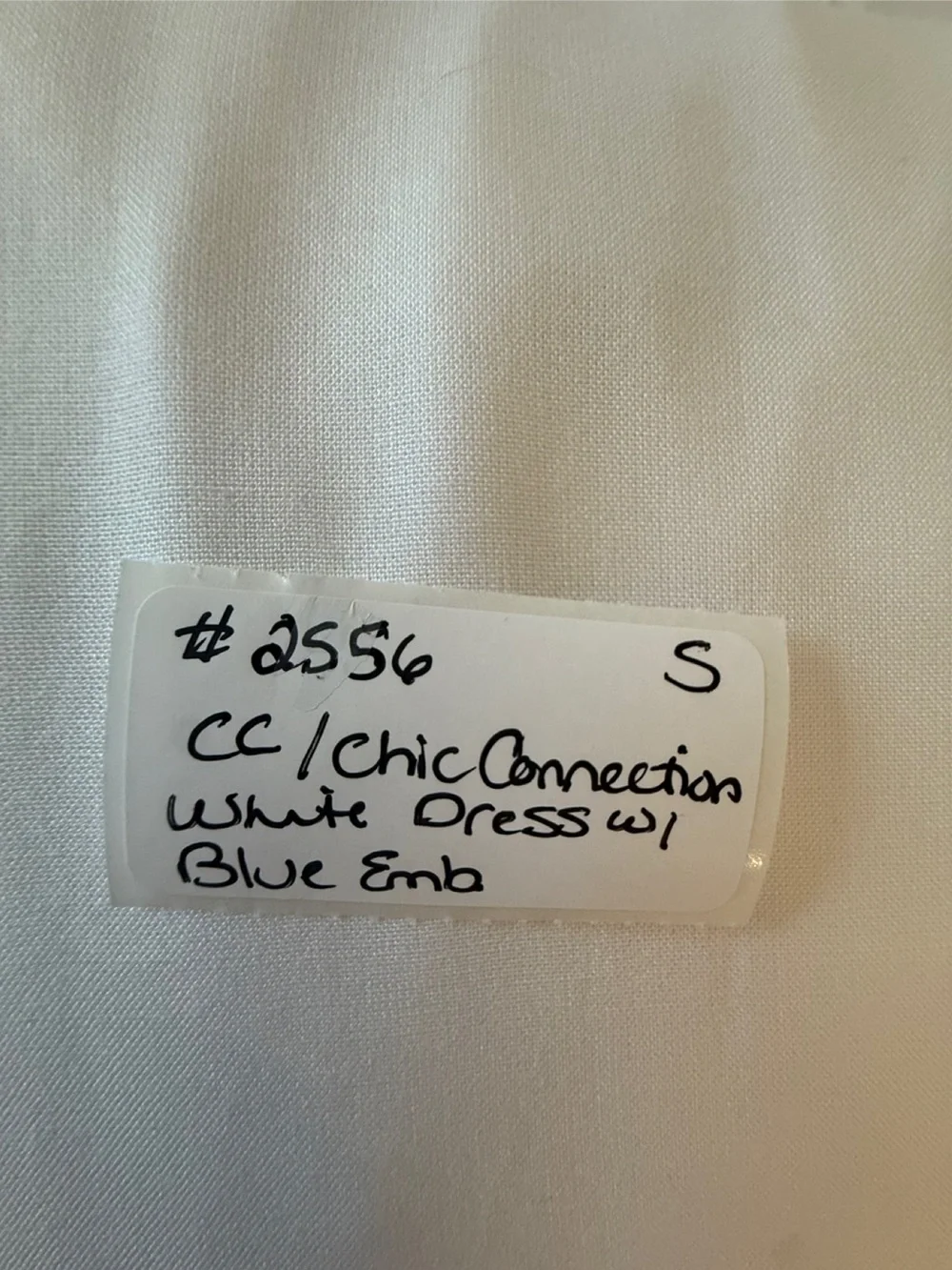 C/C Connection Embroidered Tunic Dress. Small